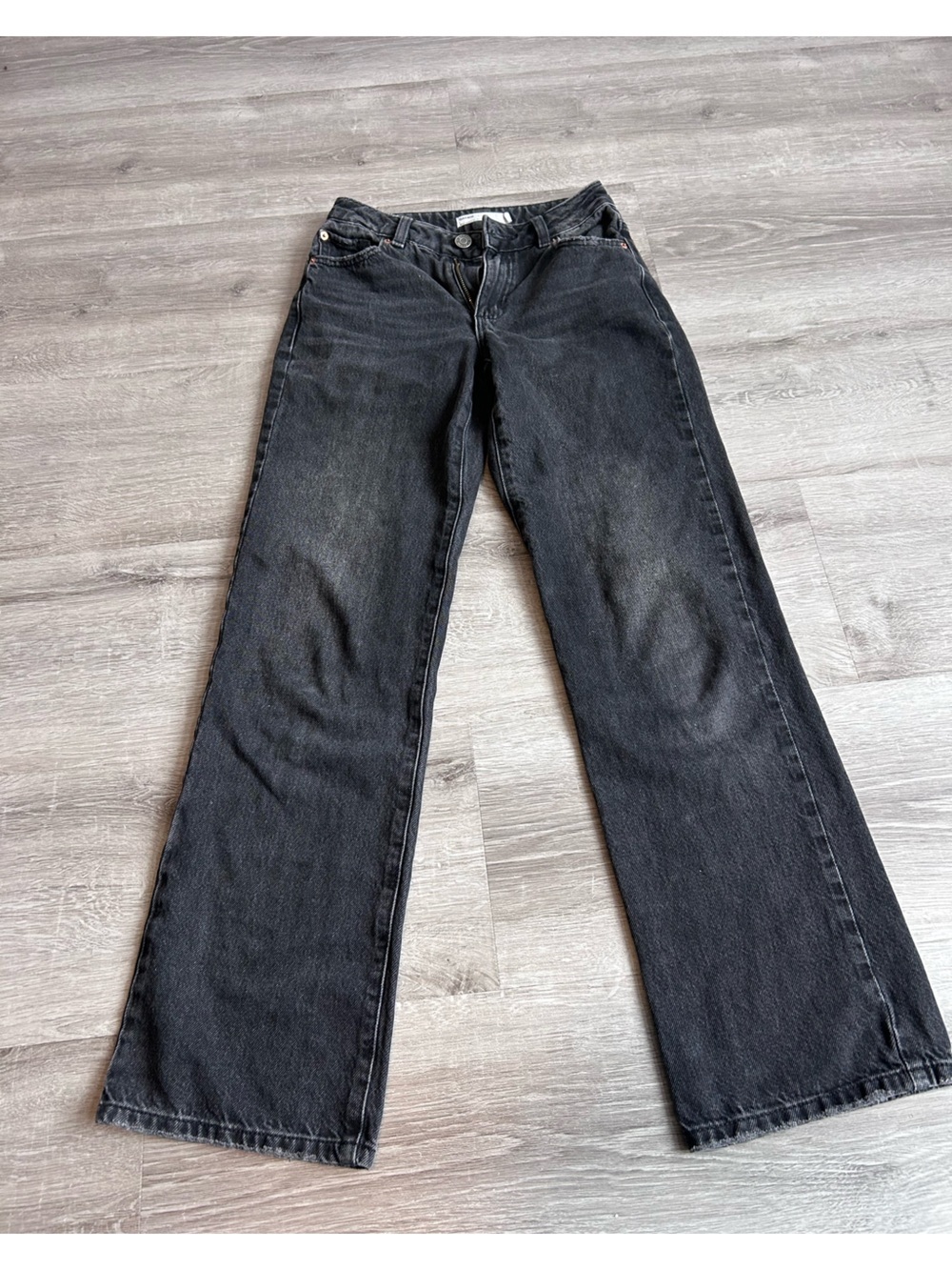 Women’s Garage Denim Black straight legged Jeans size 00